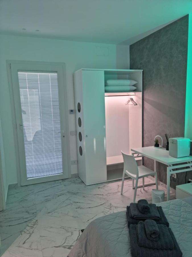 Lci Deluxe Rooms San Cataldo  Kültér fotó